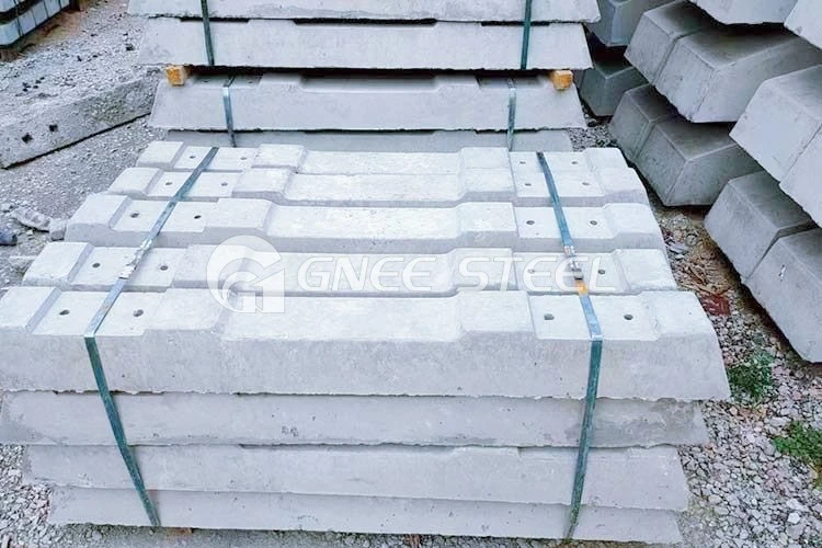Heavy Duty Concrete Sleepers Heavy Duty Concrete Sleepers